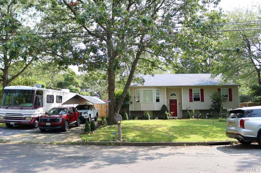 Spacious ranch available for rent in the heart of Bay Shore !
