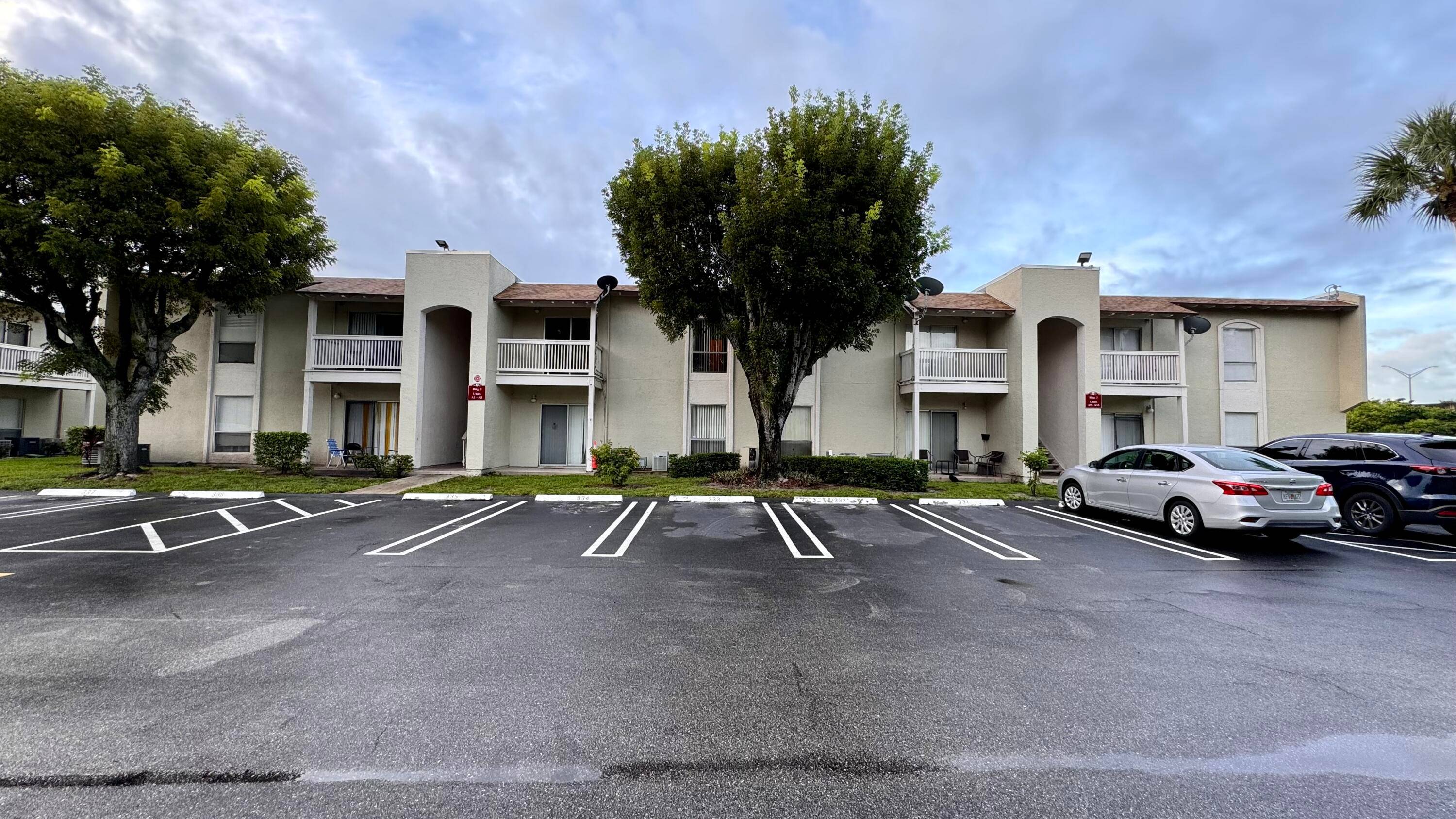 1500 N Congress Avenue Condo Palm Beach