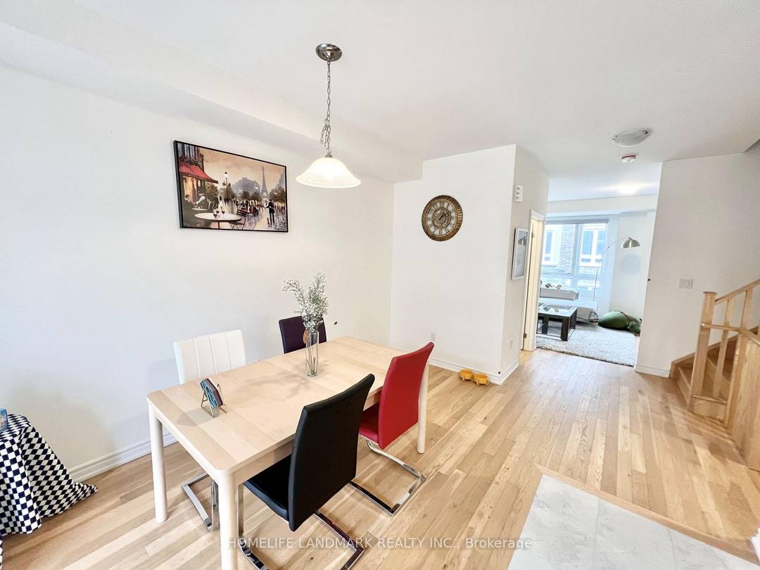 FURNISHED ! 6 MONTH or Long term LEASE.