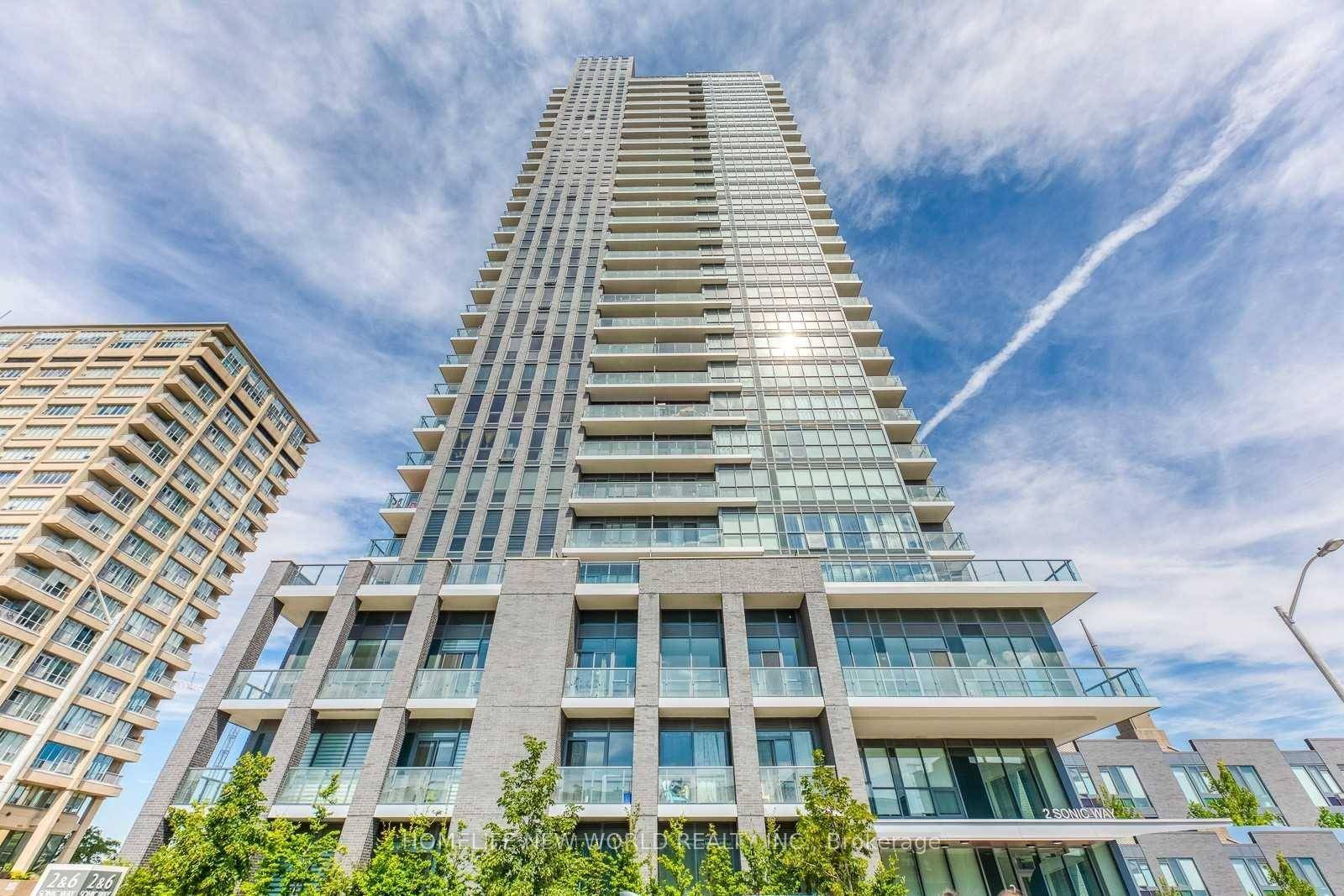 Modern Bright Condo Studio Unit.