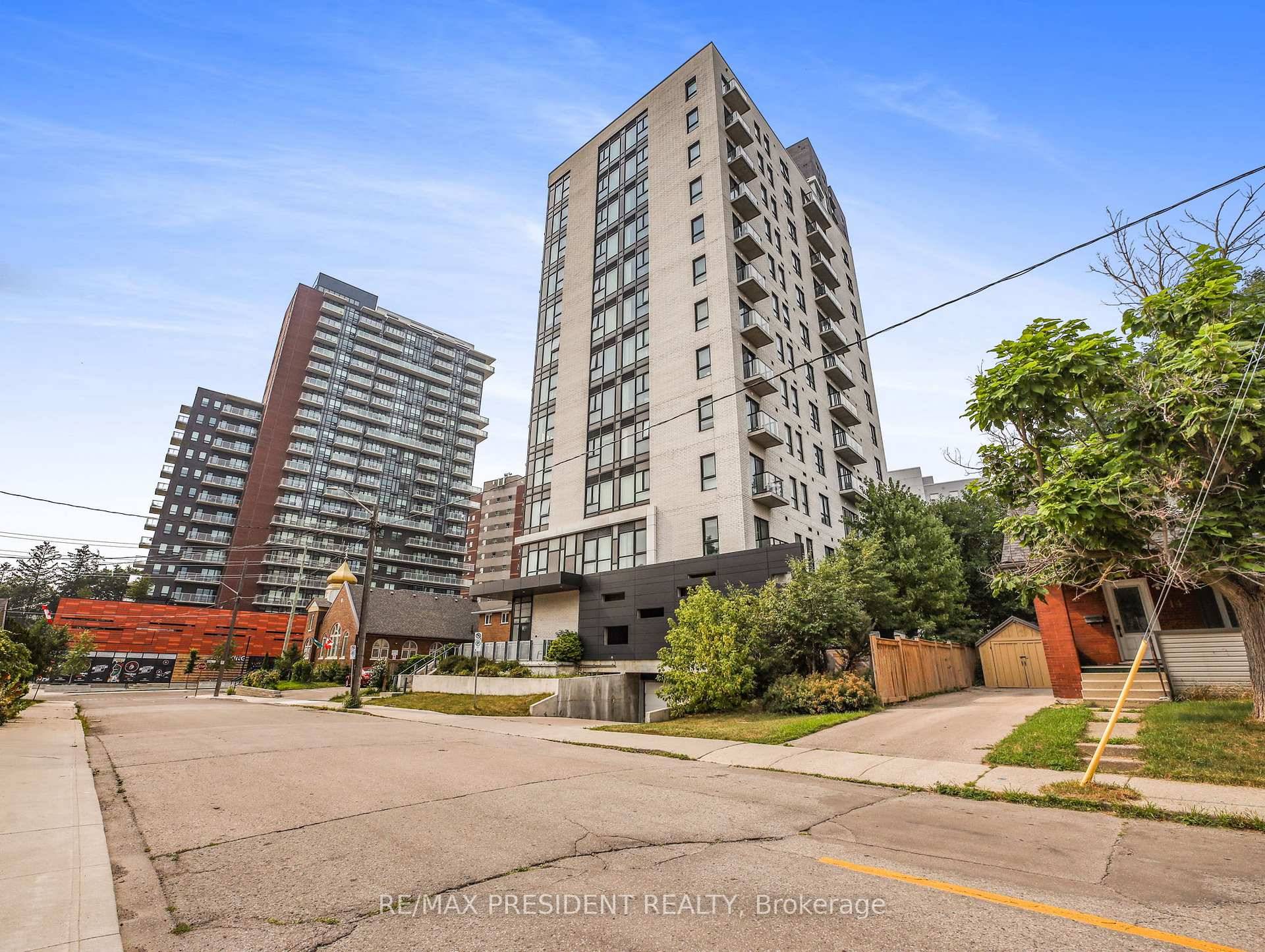 With 1 Parking, 1 Locker, and inclusive maintenance fees, Experience elevated condo living at K2 Condos in the heart of Waterloo university core.