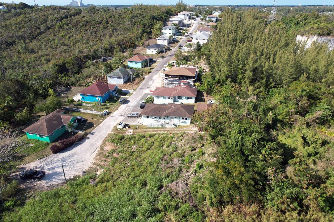 ADAMSVILLE SUBDIVISION Land New-Providence