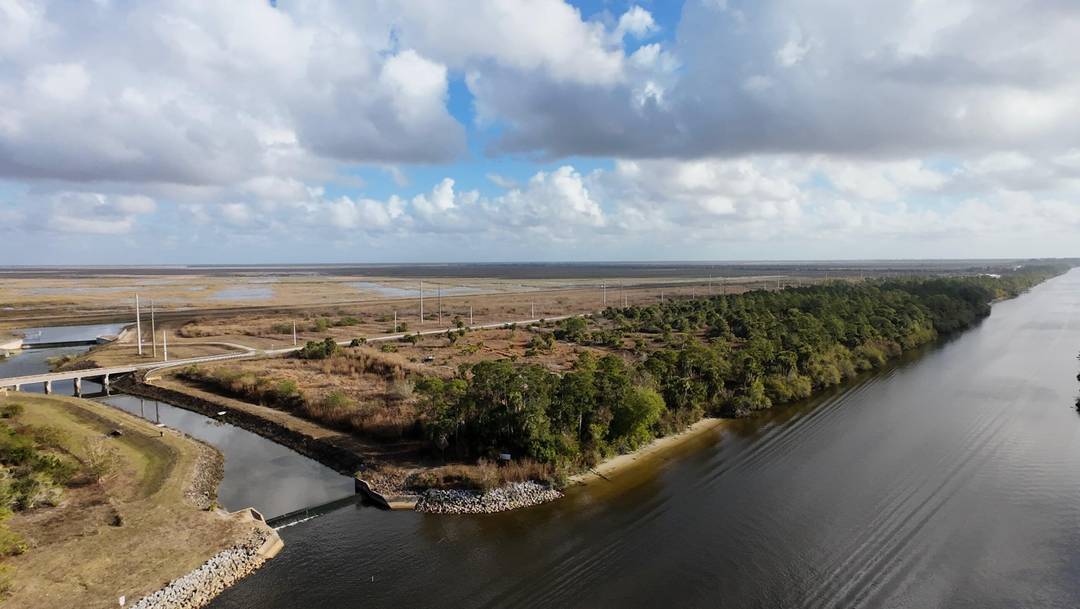 5 Acre Waterfront Estate Opportunity with Ocean Access One of the last remaining opportunities to create a private waterfront estate as luxury development continues to expand west within Martin County.