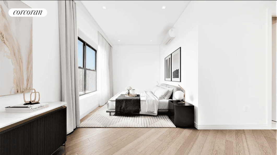 Welcome to 1321 Union Street 2R, a spacious 3 bedroom, 3 bathroom residence in the heart of Brooklyn, NY.