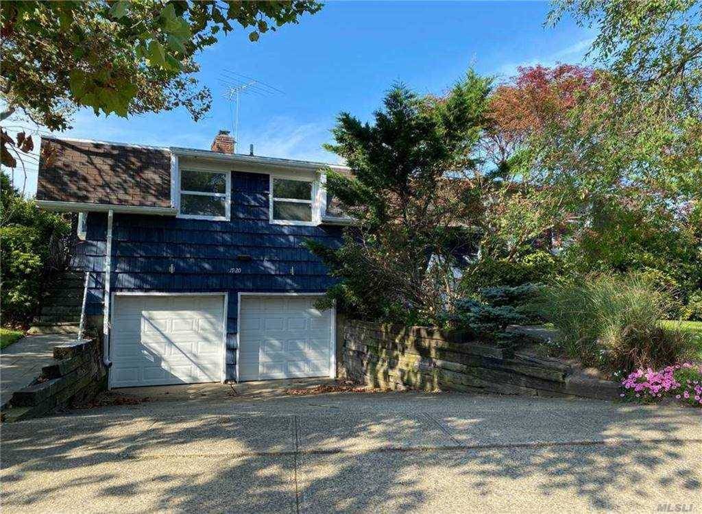 Summer Rental A Fabulous Bay Front Raised Ranch, With Magnificent Open Bay Views.