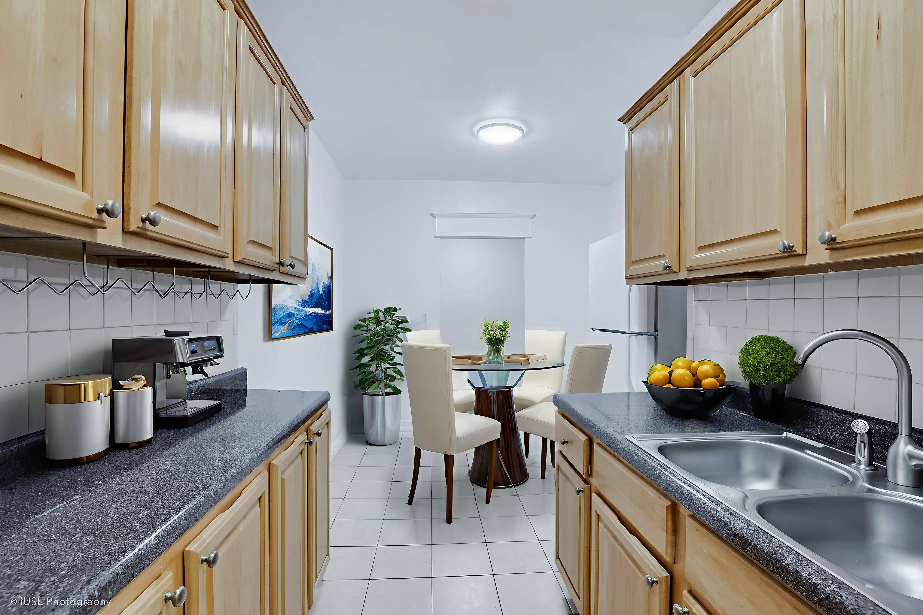 2 bedroom 1 bathroom Eat in KitchenWelcome home to your amazing new HDFC co op apartment.