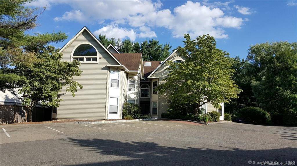 This is a great property for an owner occupier to acquire and create long term value.