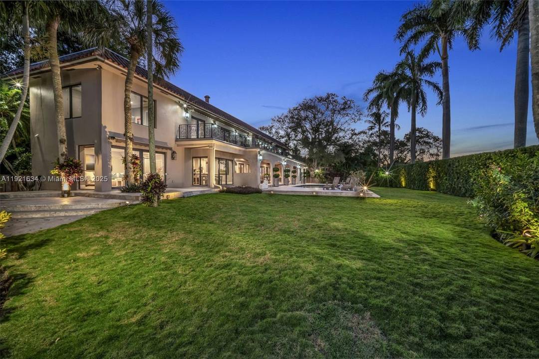 The most extraordinary property ever offered in the prestigious Emerald Hills, a true point lot luxury estate offering unparalleled privacy, panoramic lake amp ; golf course views, amp ; an ...