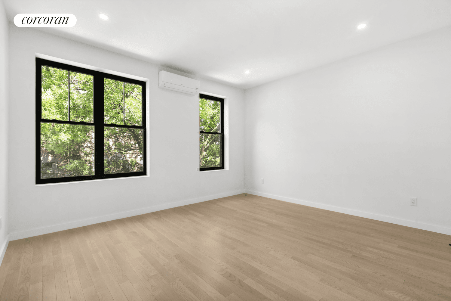 Introducing 261 W 131st St A Super Luxury Duplex TownhouseStep into unparalleled luxury with this brand new duplex townhouse, located in the heart of one of NYC's most vibrant neighborhoods.