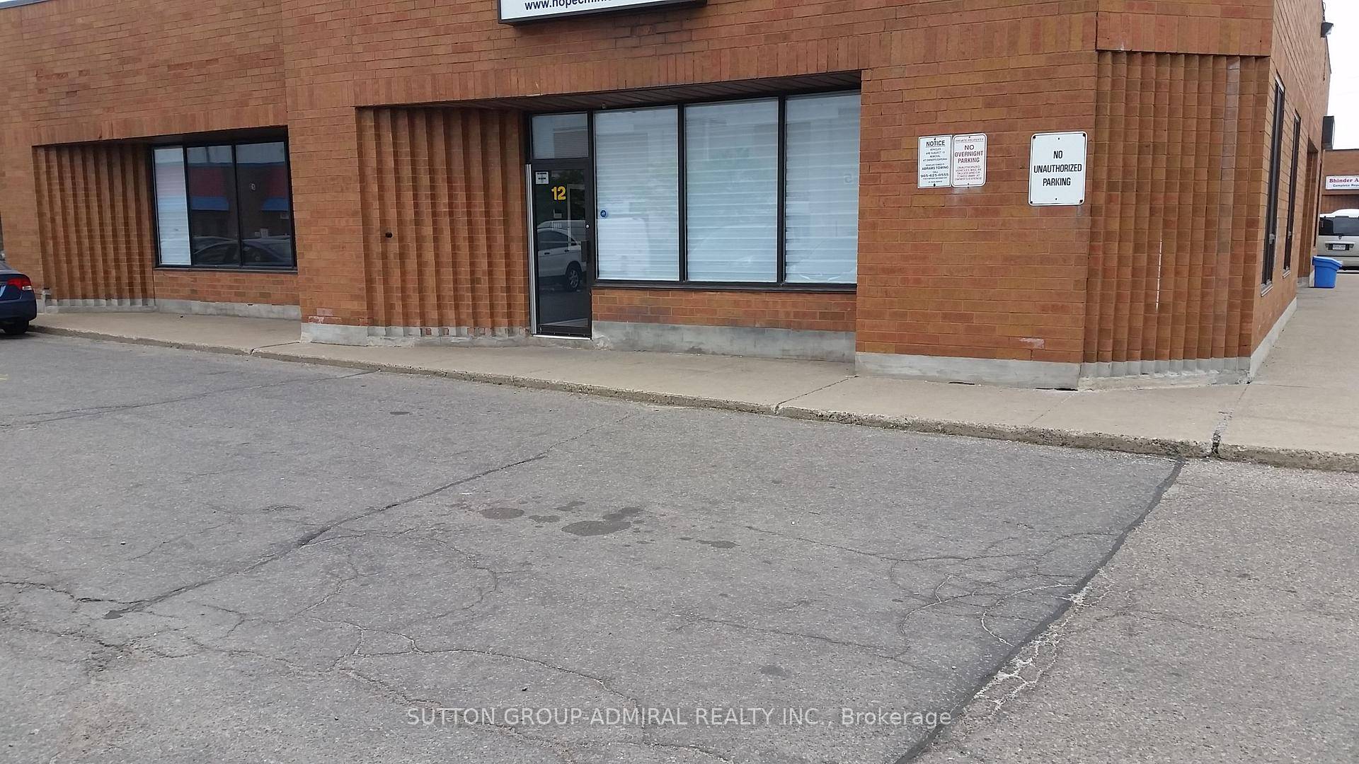 GREAT AREA AND SPACE TO SUB LEASE 3000 SQ.