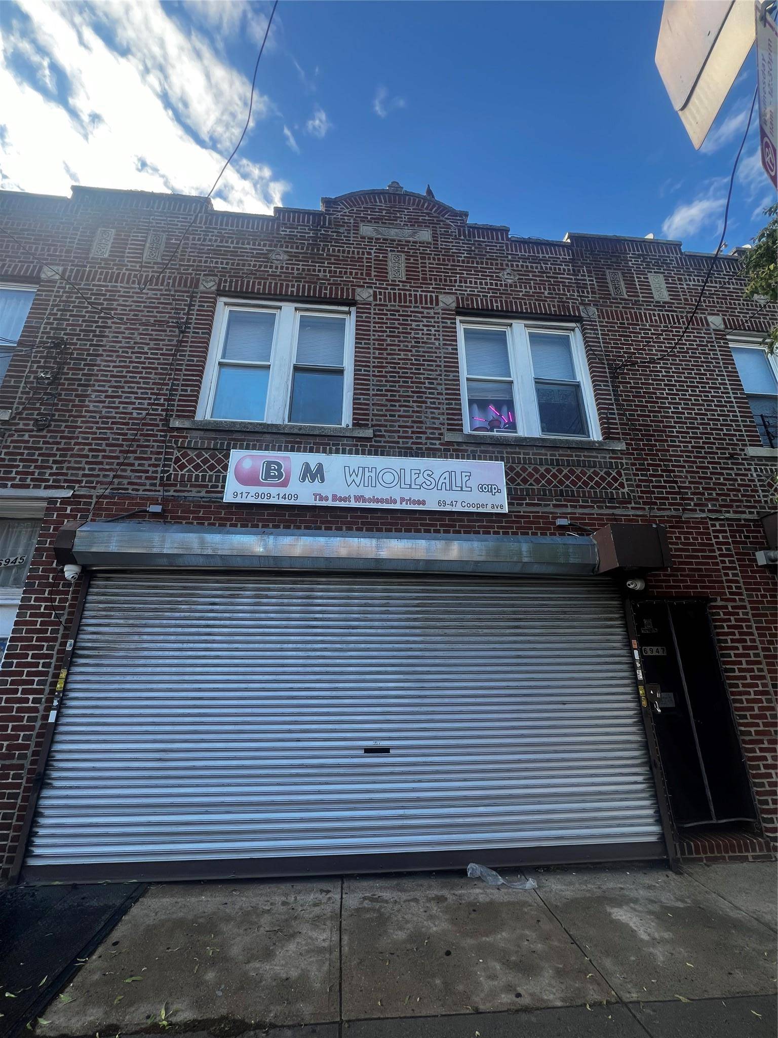 Rare Mixed Use Opportunity in Prime Ridgewood Location !