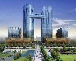 Luxury Condo, Rich, Engineered Flooring, Modern Lacquered Kitchen With Matching Appliances And Quartz Counter Top ; Backsplash, Dbl Dr Pantry Cabinet, Walkout To Large Balcony, Close To Financial And Entertainment ...