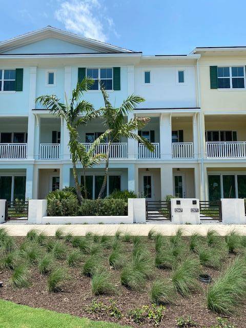 BEAUTIFUL LAKE FRONT and PRESERVE VIEW TOWN HOME.