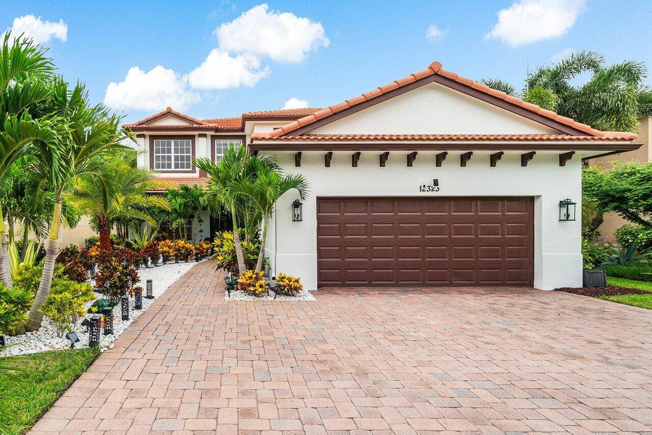 Welcome to the epitome of luxury living in the gated community of Paloma.