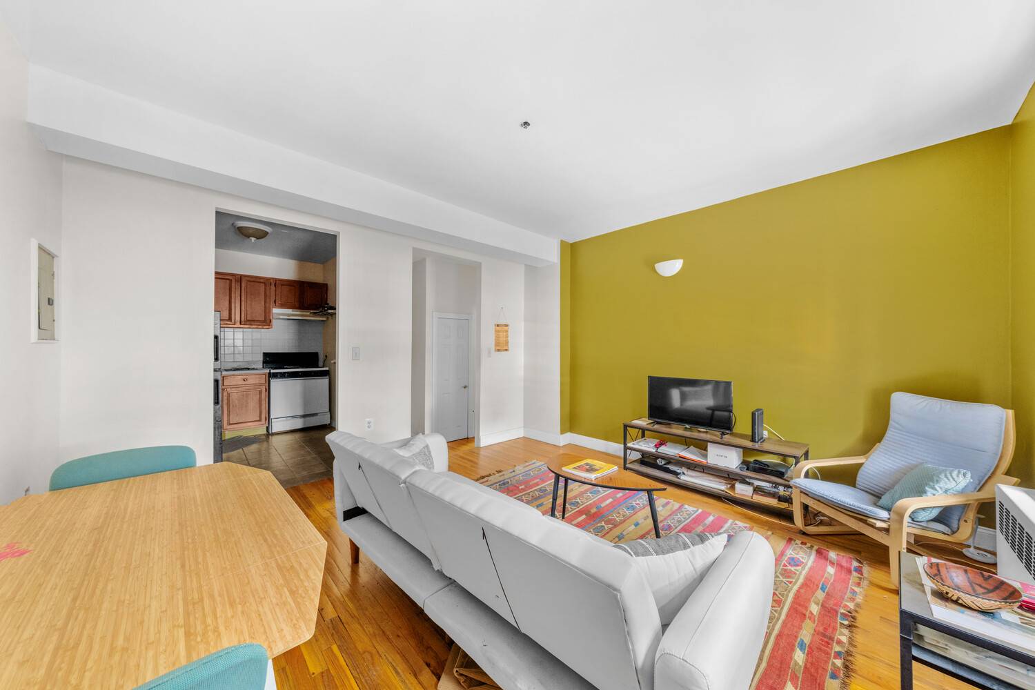 Exceptional Opportunity to Own a One Bedroom Condo in the Heart of Bedford Stuyvesant Here's your chance to own a thoughtfully designed one bedroom condo in one of Brooklyn's most ...
