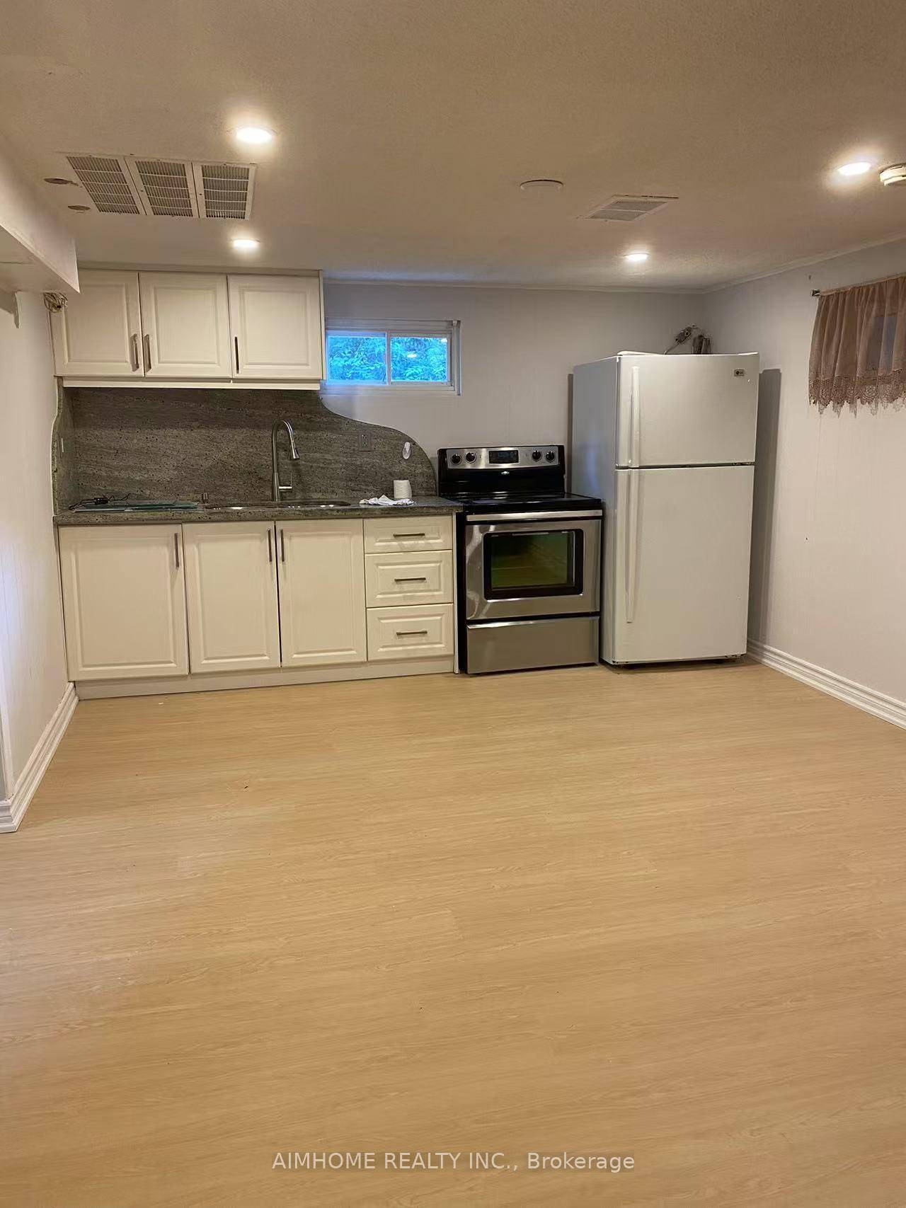 3 Bedroom, 2 Bathroom Bungalow Basement For Lease.