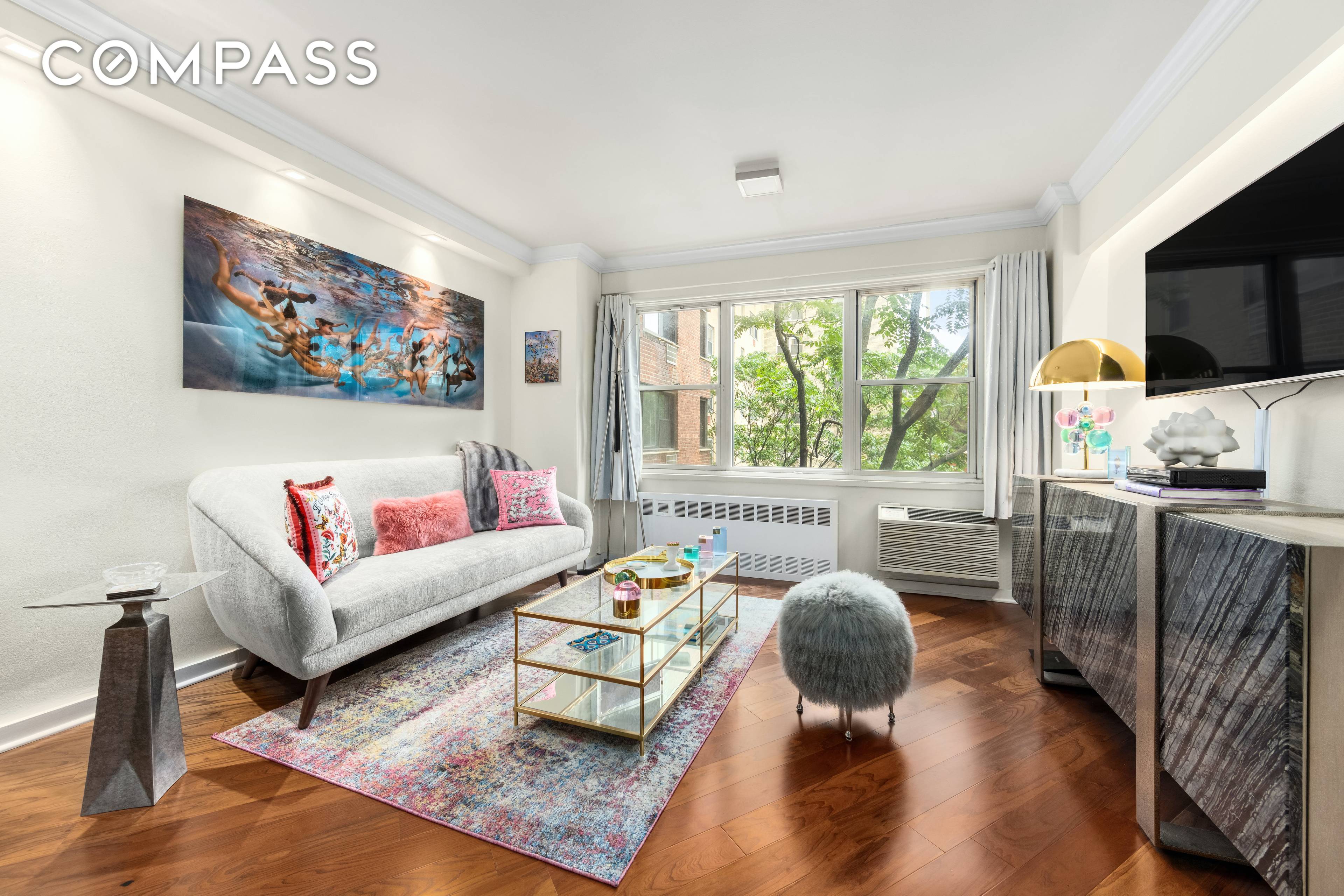 Welcome to 14 Horatio, nestled in a coveted district of the West Village.