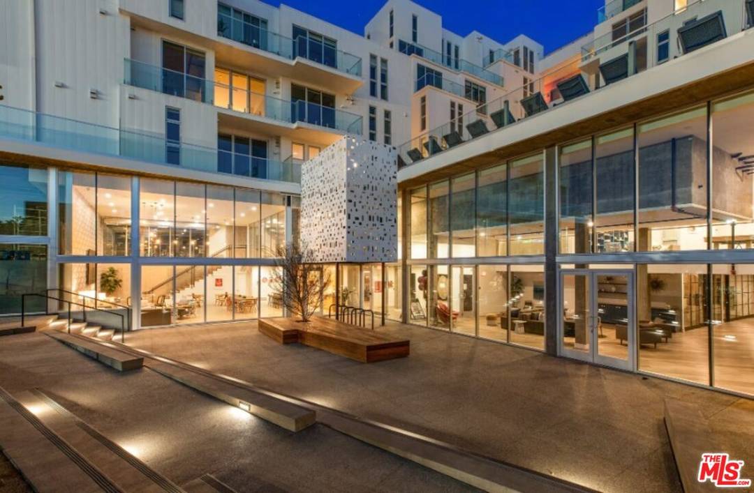 13448  Beach Ave 4BR Marina Del Rey La