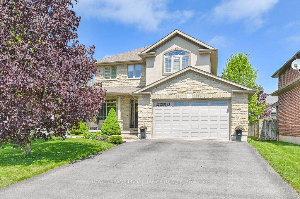Welcome to 4 Meagher Place a stunning 2 storey Duvanco built home located in one of Bellevilles most desirable neighborhoods.