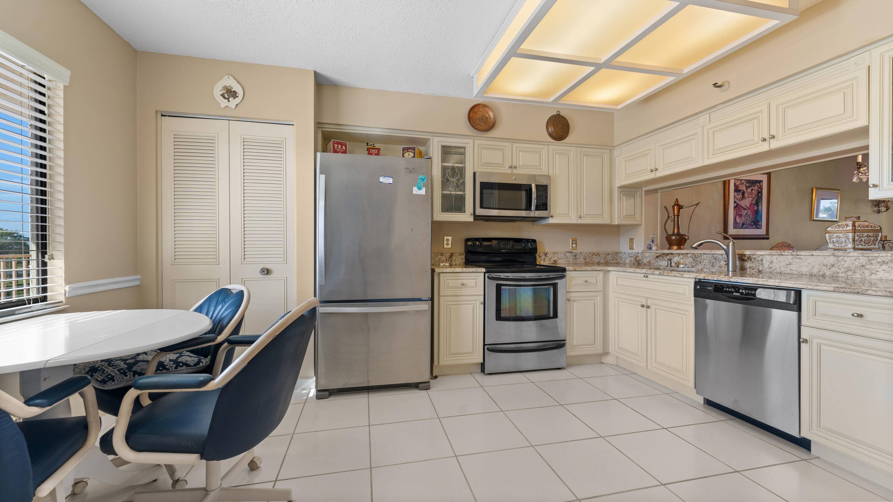 Come and see this beautiful unit with first class upgrades in an opened up kitchen with marble counter tops.