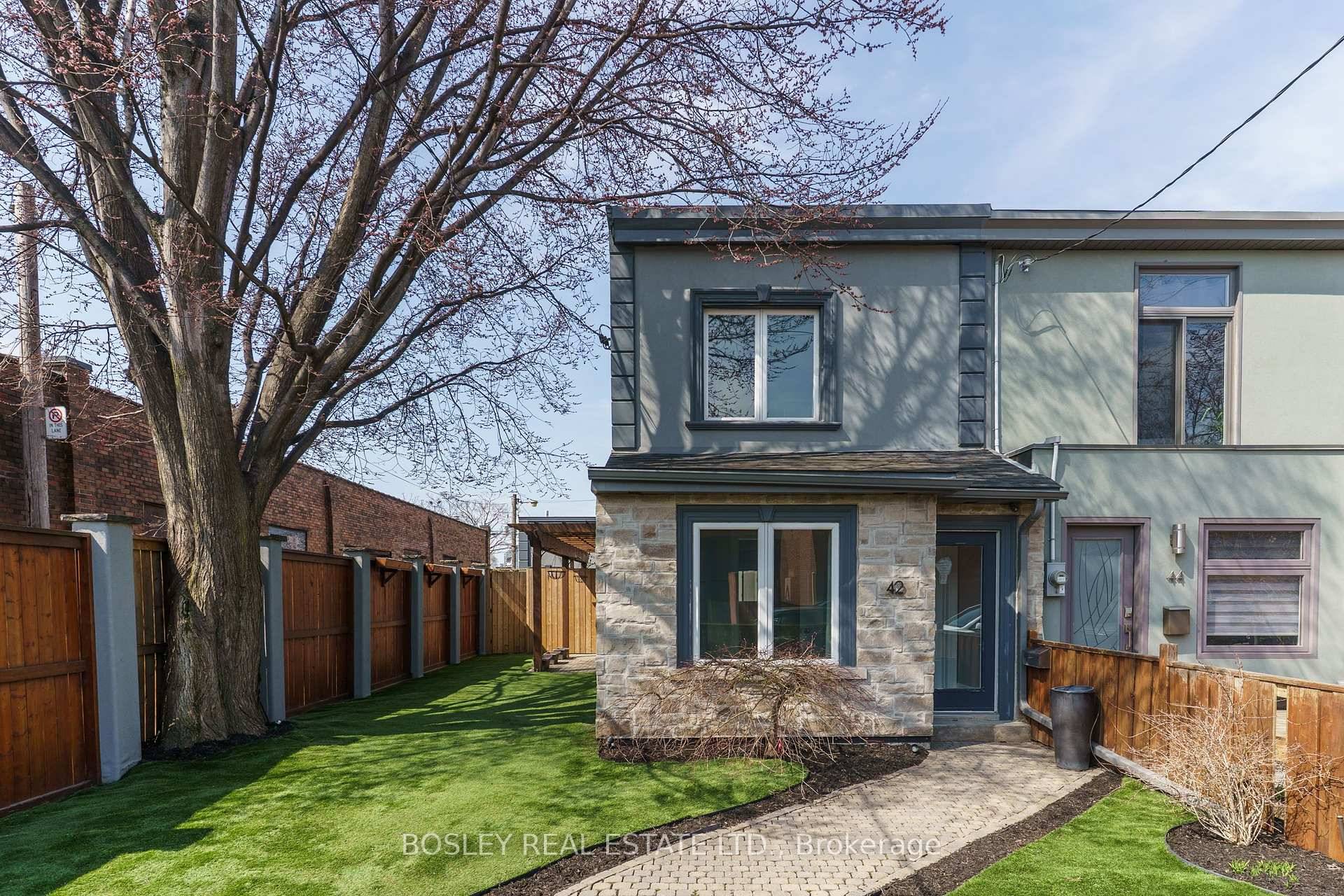 Rare Leslieville Find ! !