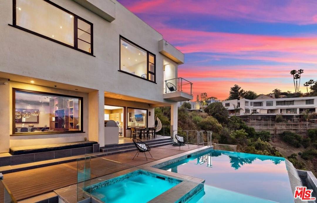 1018   Stradella Rd 4BR Bel Air La