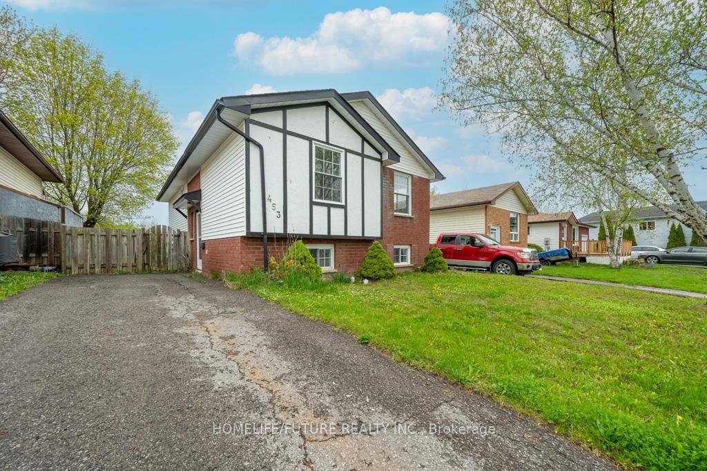 Welcome To 453 Crystal Drive, Located In The Desirable Heart Of Ashburnham, Peterborough.