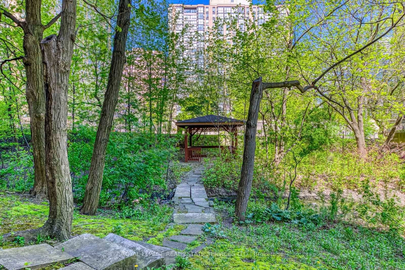 An Oasis in the City, discover the resort style amenities.