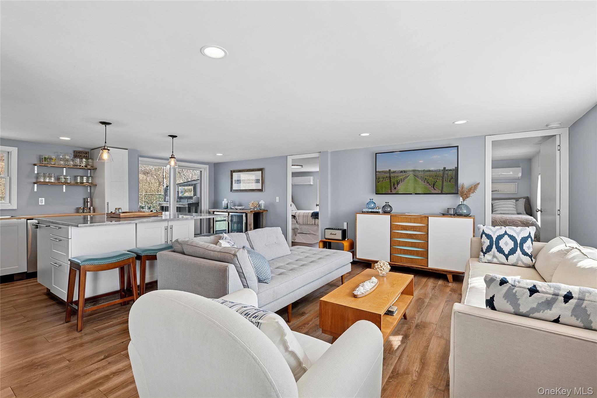 Welcome to 100 Deforest Rd Unit 433, an oceanfront gem in the heart of Montauk, New York !