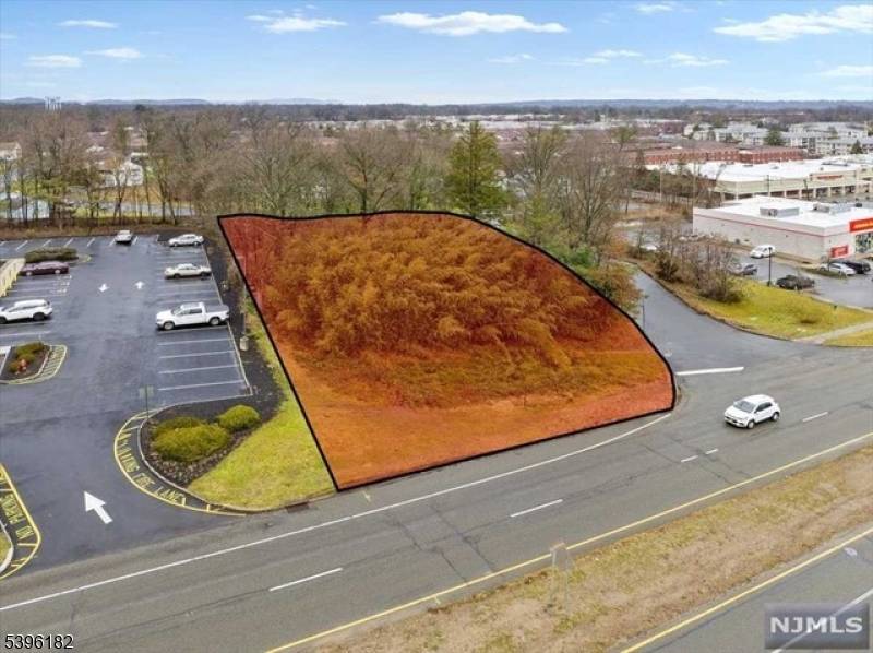 Unlock the potential of prime commercial real estate strategically situated in the highly coveted area of Parsippany, NJ.