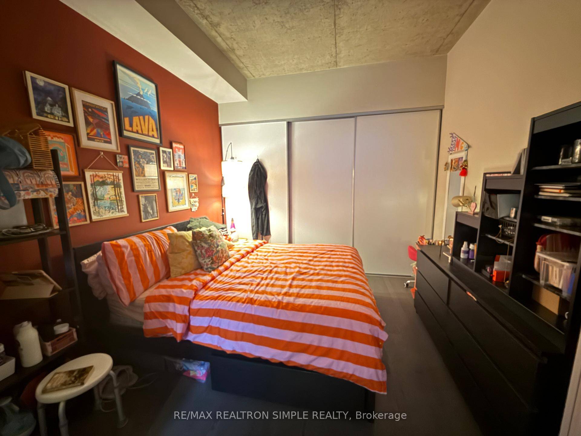 Welcome to suite 305 at Lofts 399 Stylish and contemporary design located in Toronto vibrant King West neighborhood.