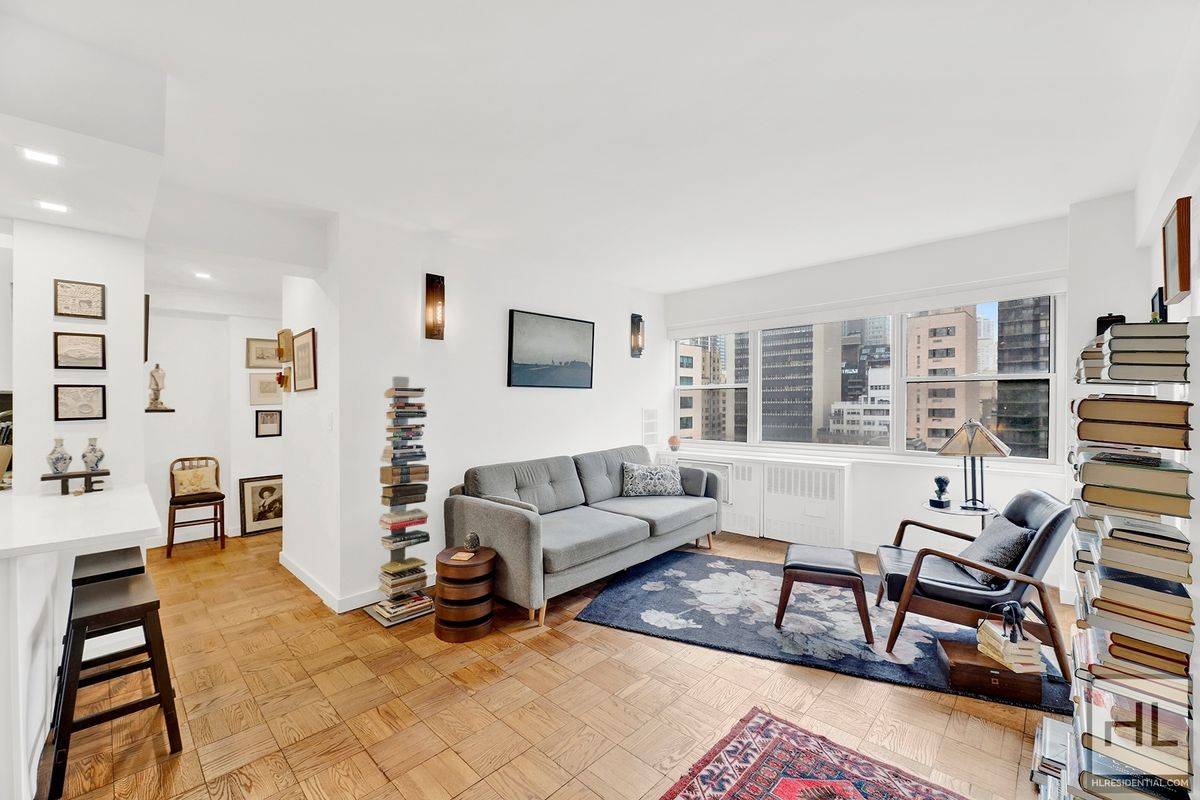 Welcome to Residence 14J at 333 East 46th Street a quiet, spacious one bed, one bath on a high floor of a coveted full service Turtle Bay condop.