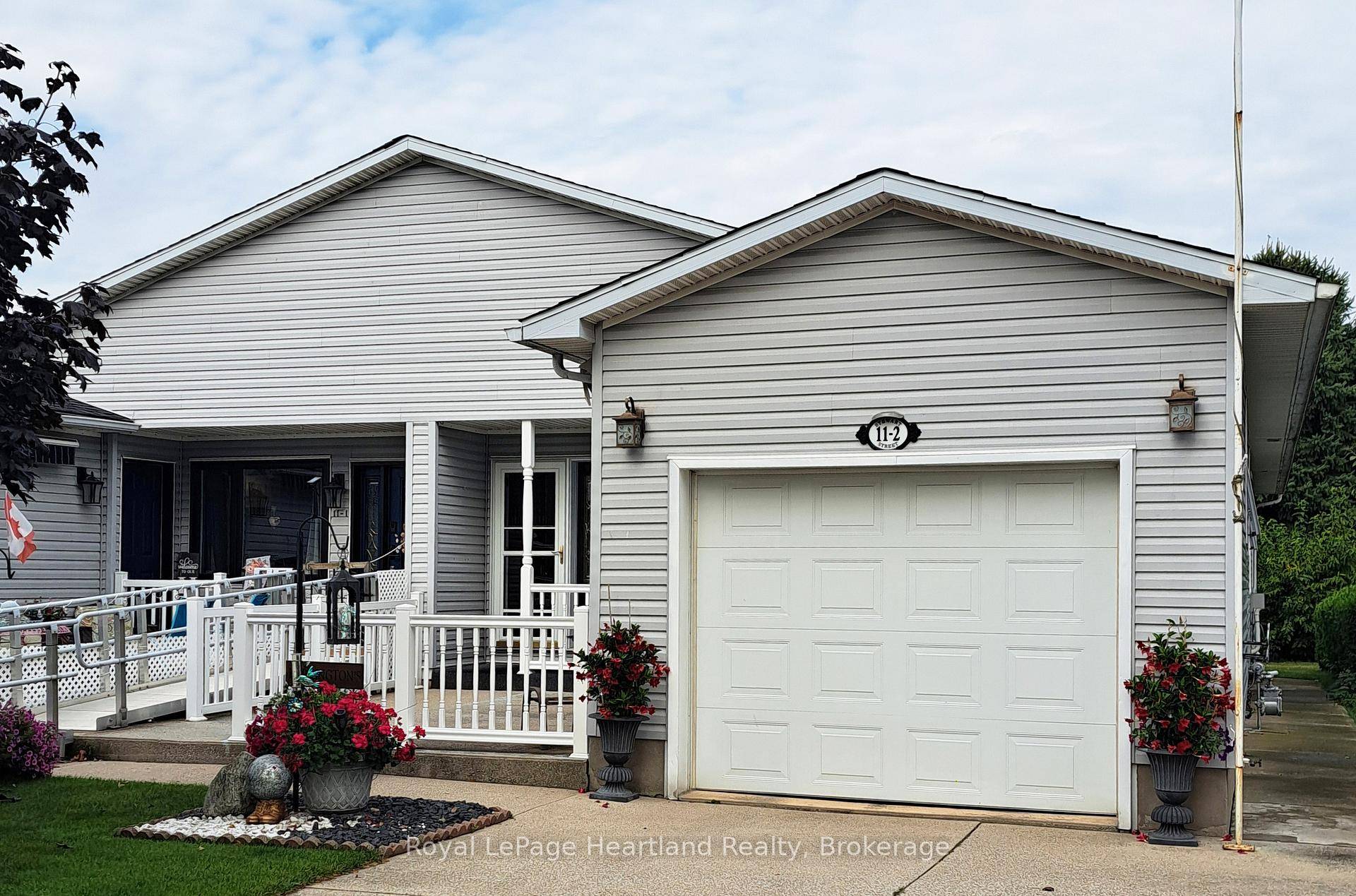 Wish you were here ! Twin Elm Estates is a premiere Adult Lifestyle Community located in Strathroy minutes to shopping, restaurants, hospital and golf !