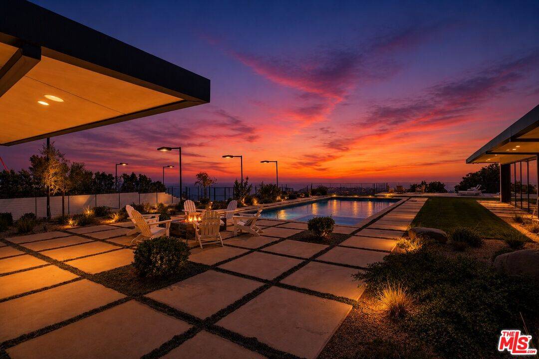 5837   Murphy Way 5BR Malibu La