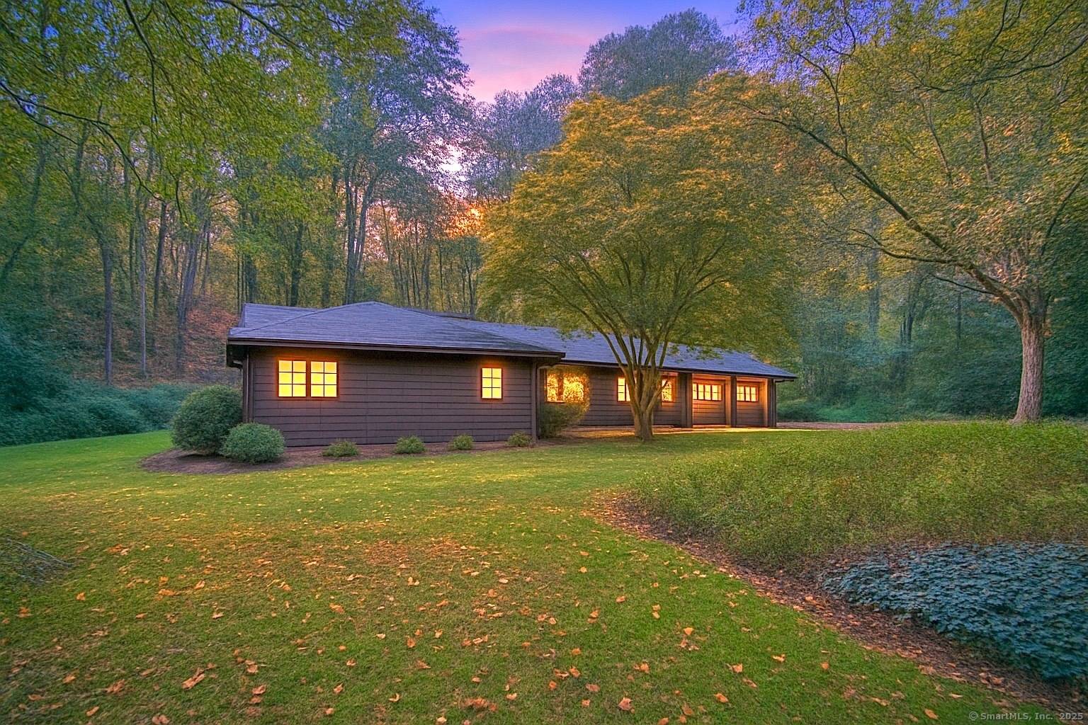 Back on the market due to buyers not being qualified for mortgage.