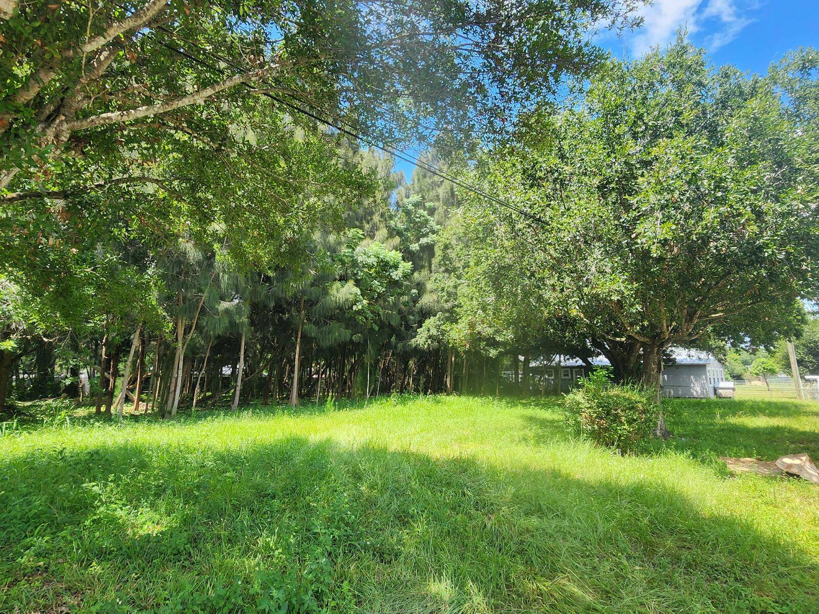 Your Family's Future or Make a Smart Investment in Fort Pierce, FL !