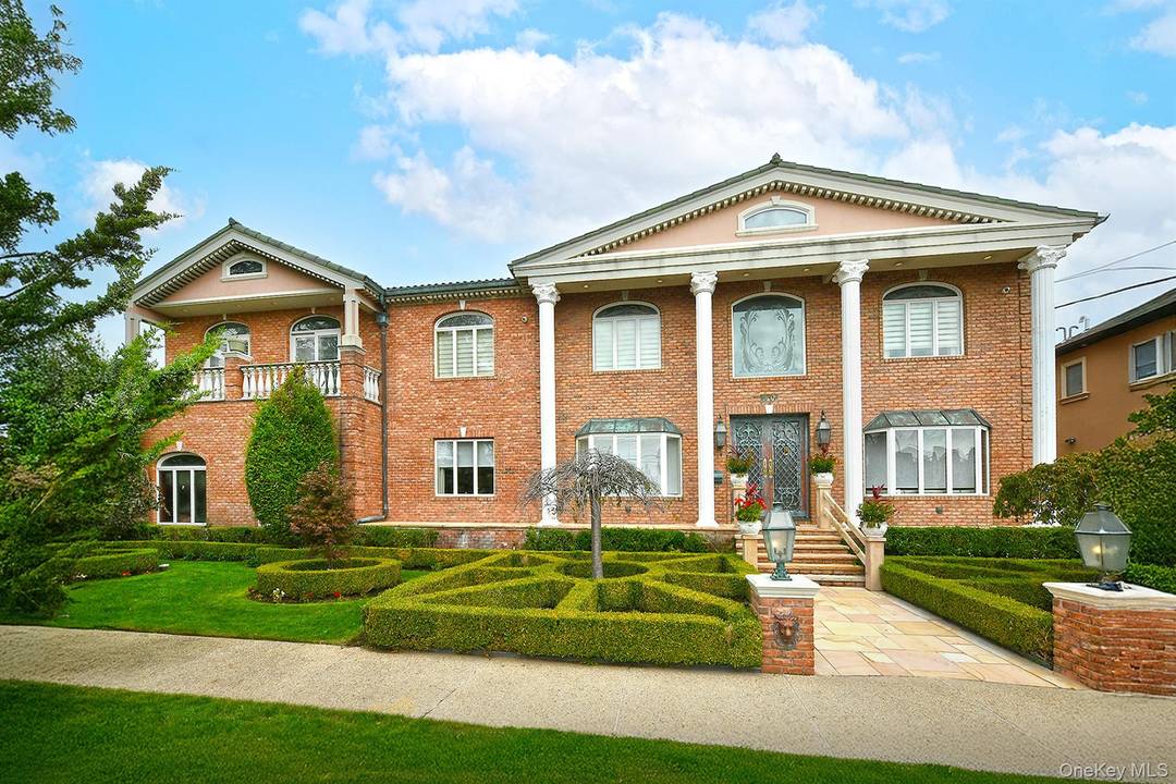 NOTHING compares to this stately mansion in the Rockwood Park Section of New Howard Beach.