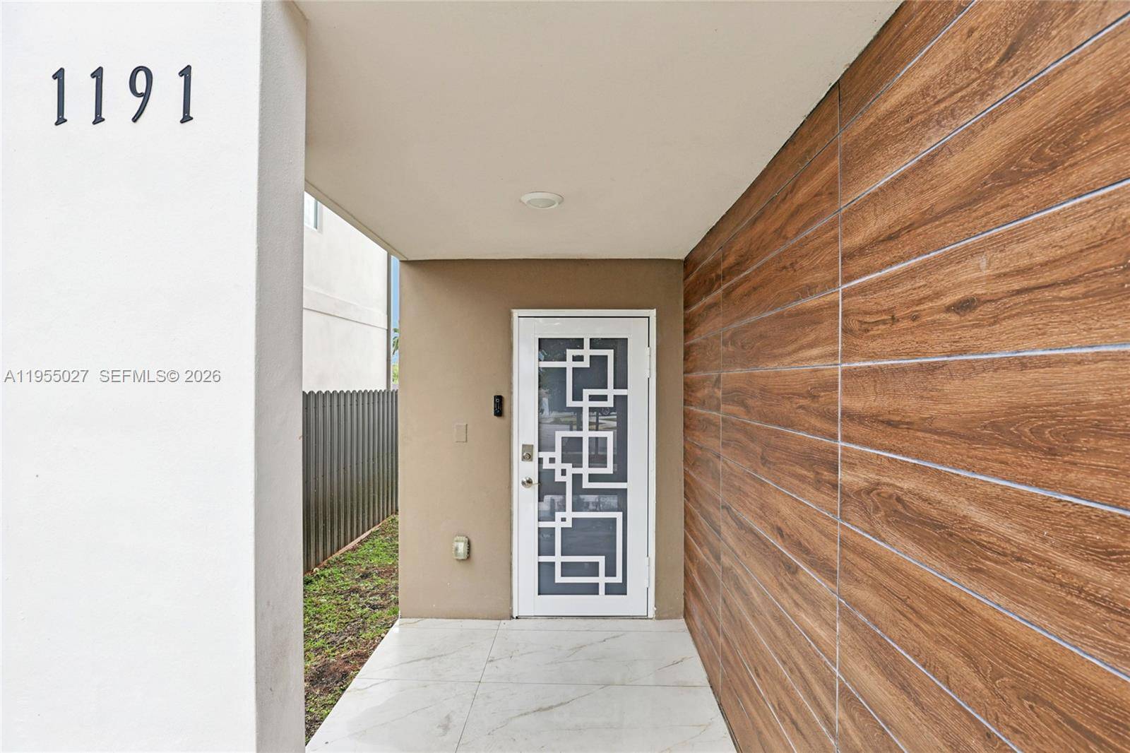 Don t miss this great opportunity to own a single family home in Florida City !