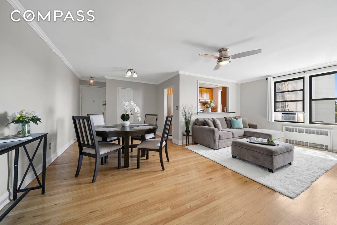 Move right into this beautifully gut renovated, sun drenched 2 bedroom apartment with sweeping southern exposure and WATER VIEWS.