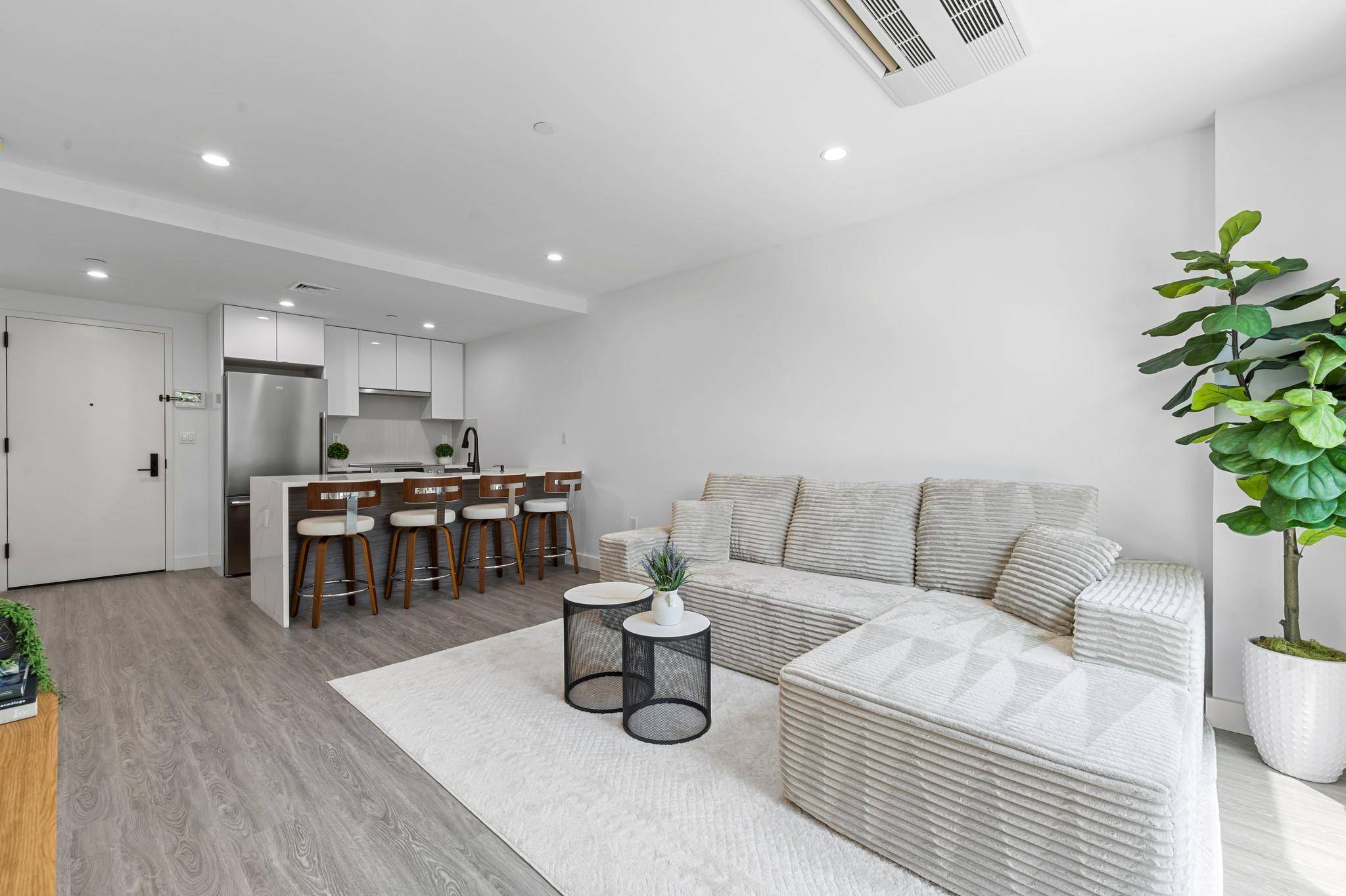 Welcome to Vernon 46, Long Island City's newest condominium offering elevated urban living in one of NYC s most dynamic waterfront neighborhoods.