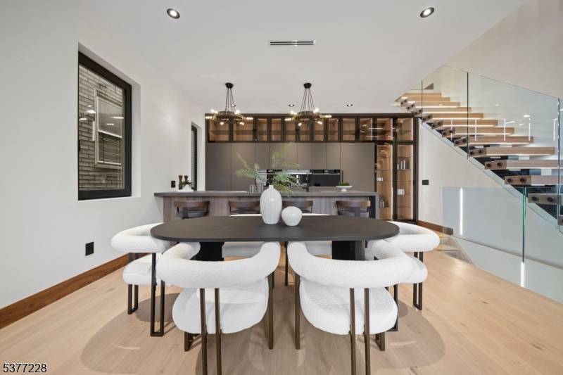 Unit 2 went under contract in just one week don't miss your chance to make this one yours !