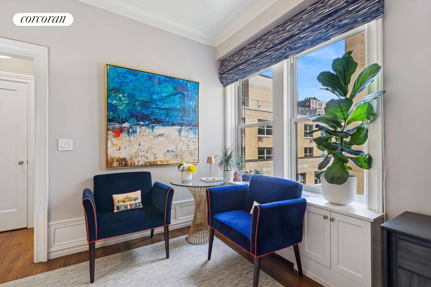 Elegant Upper West Side One Bedroom with Designer Finishes.