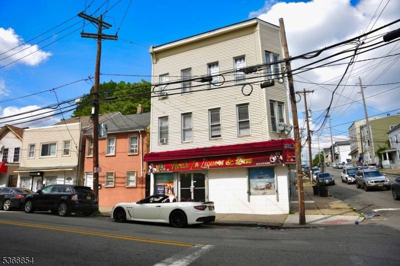 TWO BUILDINGS YES ! ! ! This exceptional property features four residential apartments and one commercial unit, An amazing opportunity to cash flow and build your portfolio.
