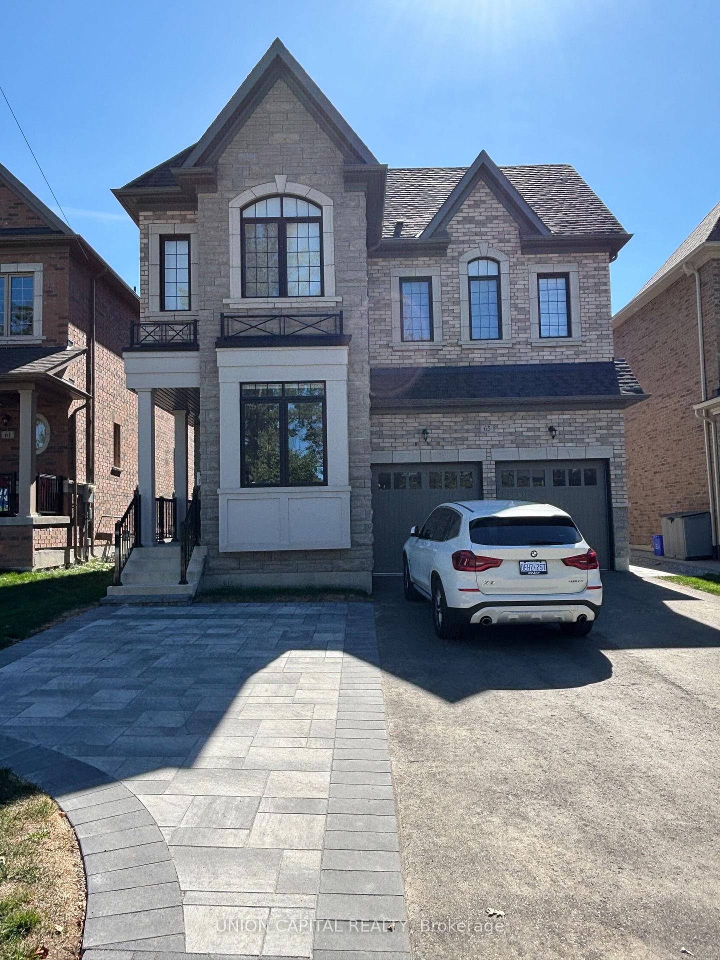 Brand New Finished Legal Basement Apartment with Modern Finishes and Completed Final Occupancy Permits !