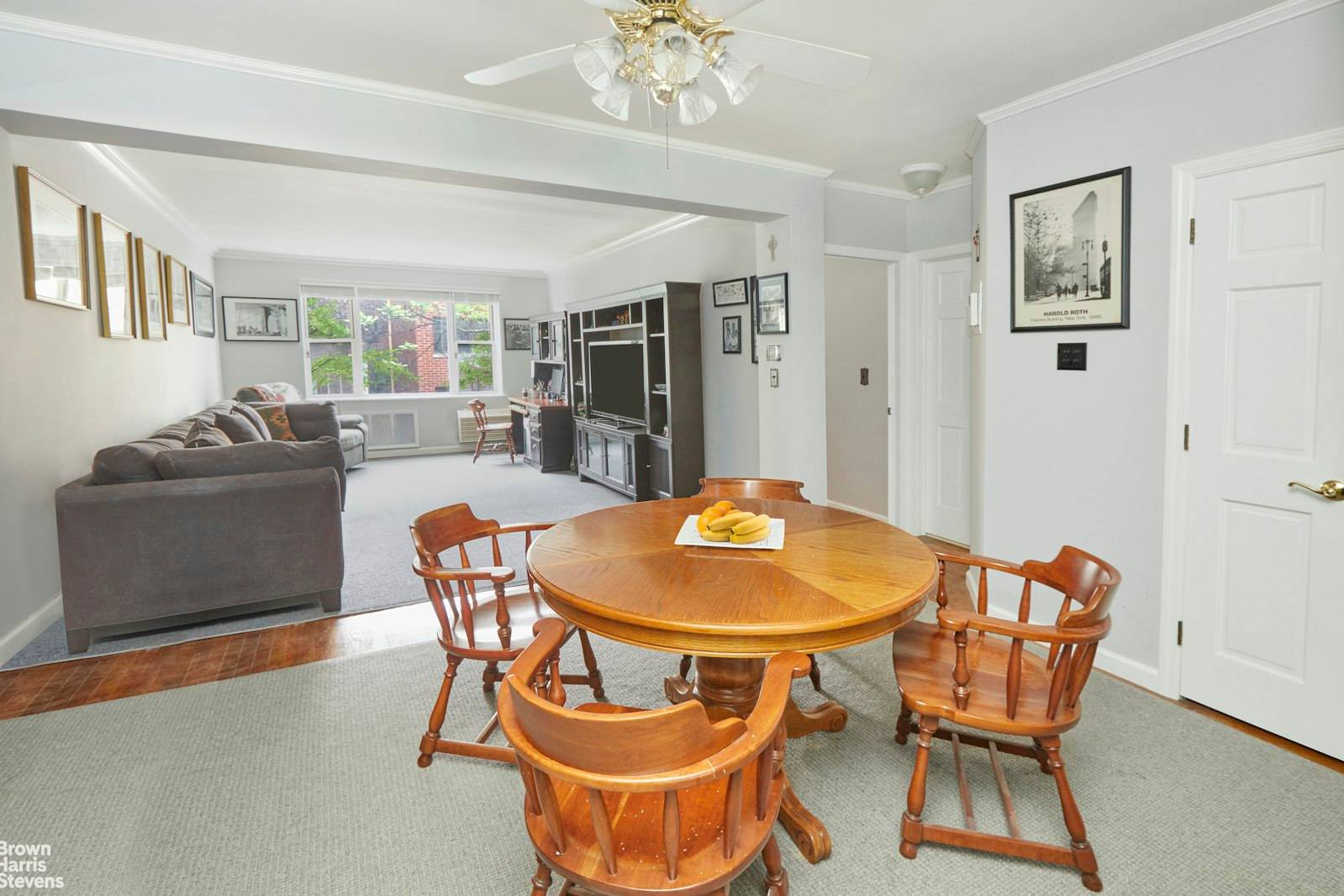 Welcome home to this large one bedroom apartment, which offers a comfortable and practical layout with great natural light and garden views.