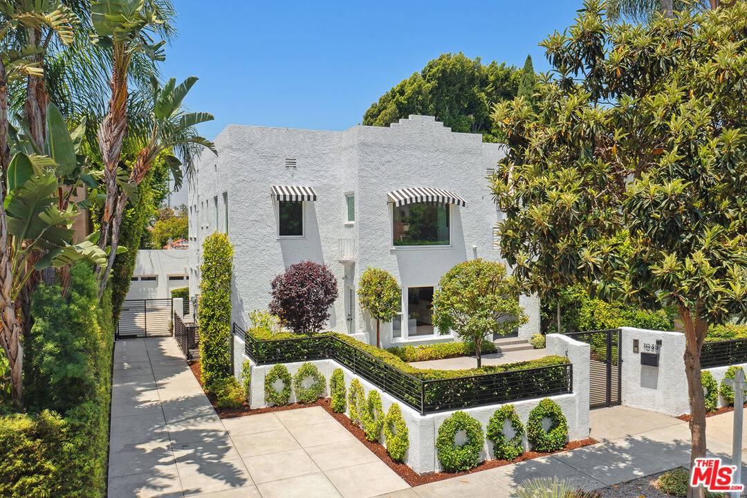 1033  N La Jolla Ave 5BR Hollywood Hills East La