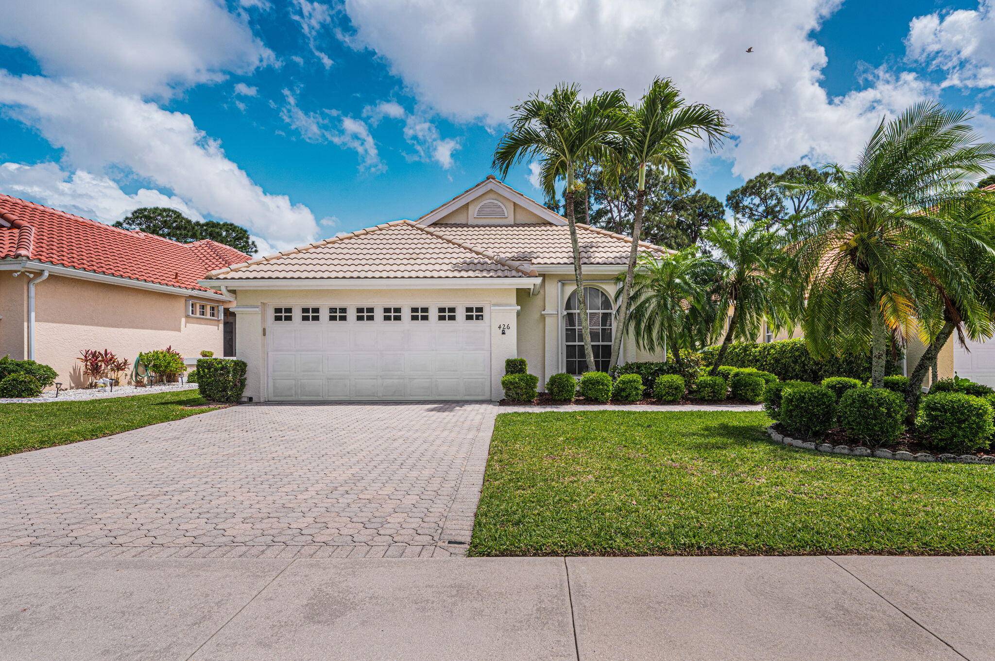 Lovely 3 bedroom, 2 bath home is located in the desirable Lake Charles Community situated in the heart of St.