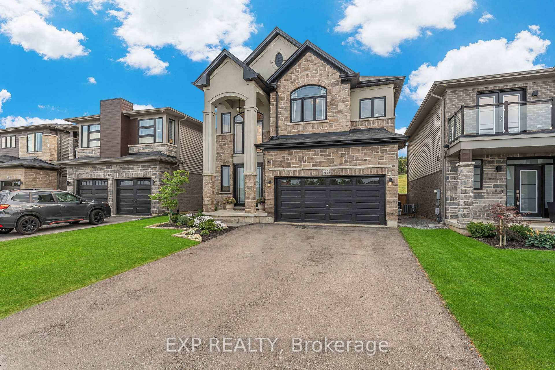 This exceptional residence combines timeless elegance with modern luxury, offering 4 bedrooms, 3 bathrooms and a spacious layout ideal for relaxed family living and stylish entertaining.