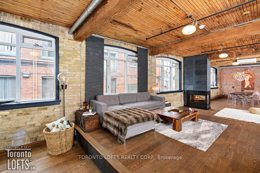 Stonecutter Lofts Wow Rare One Of A Kind Boutique Loft Offering !