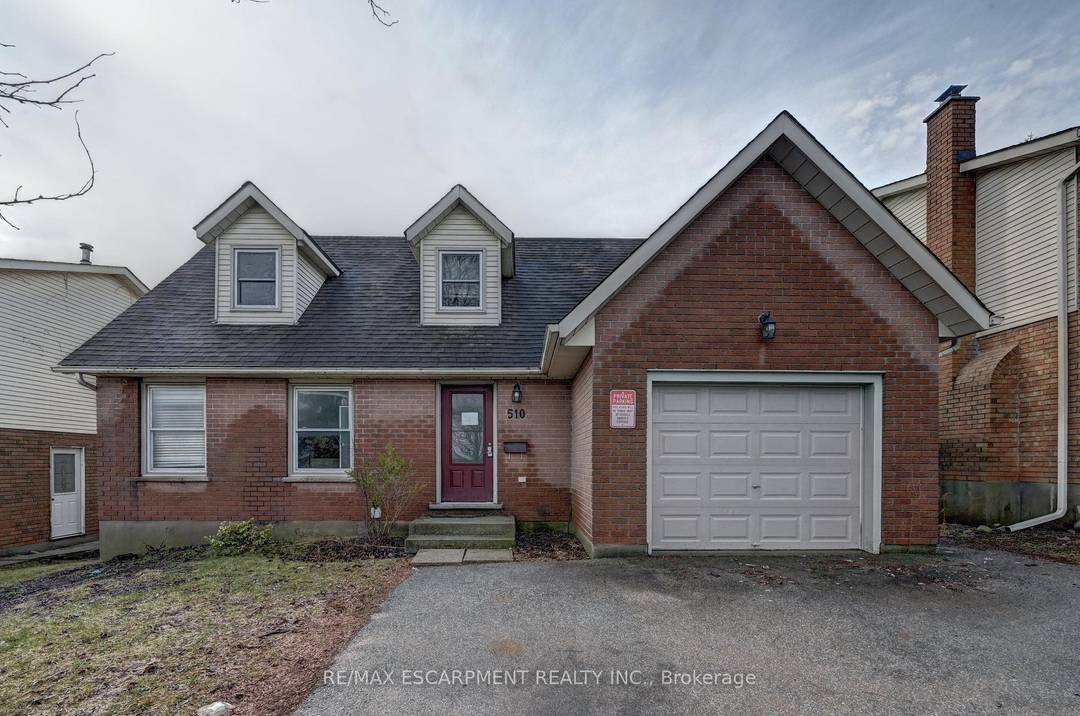 Welcome to this Cape Cod style home ideally located just minutes from the University of Guelph, featuring 5 bedrooms in the upper unit and a 2 bedroom basement suite with ...